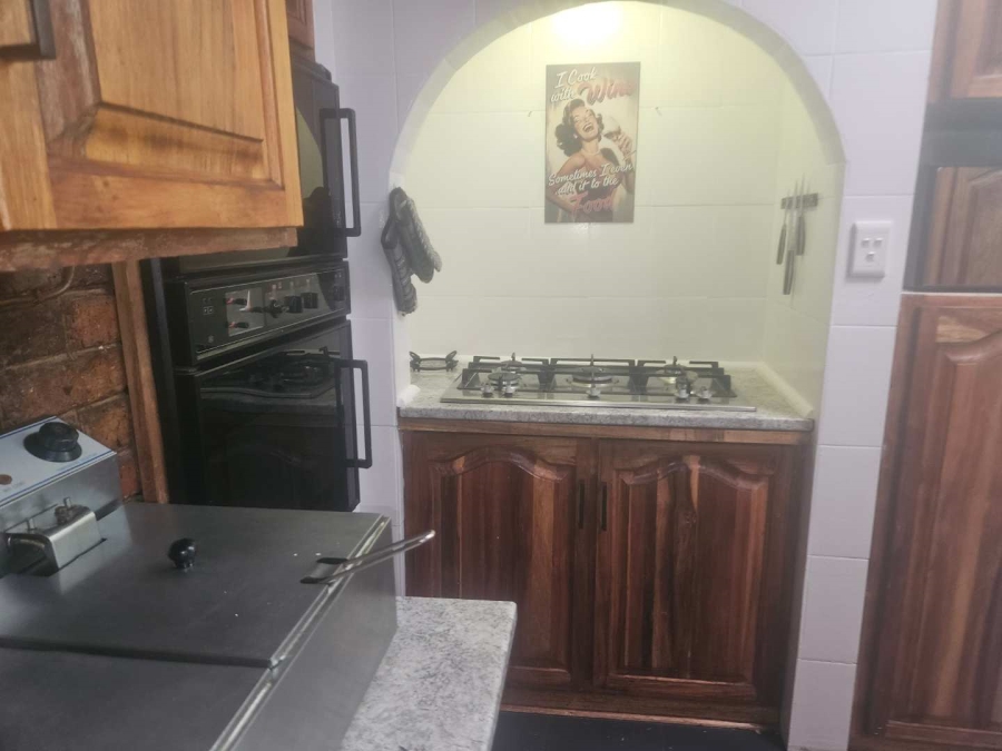5 Bedroom Property for Sale in Royldene Northern Cape